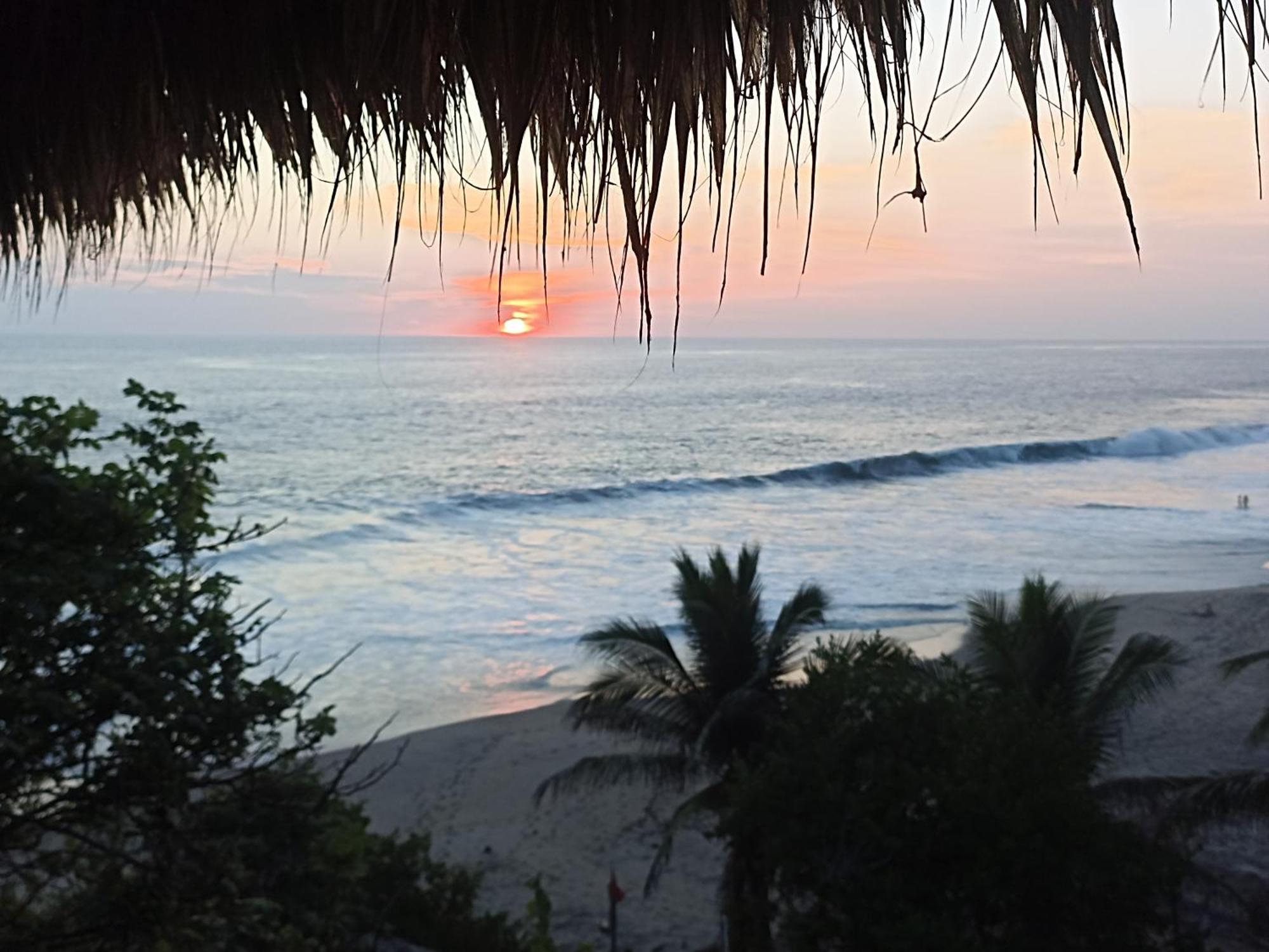 Punta Sur, Frente Al Mar Y El Atardecer Hotel มาซุนเต ภายนอก รูปภาพ