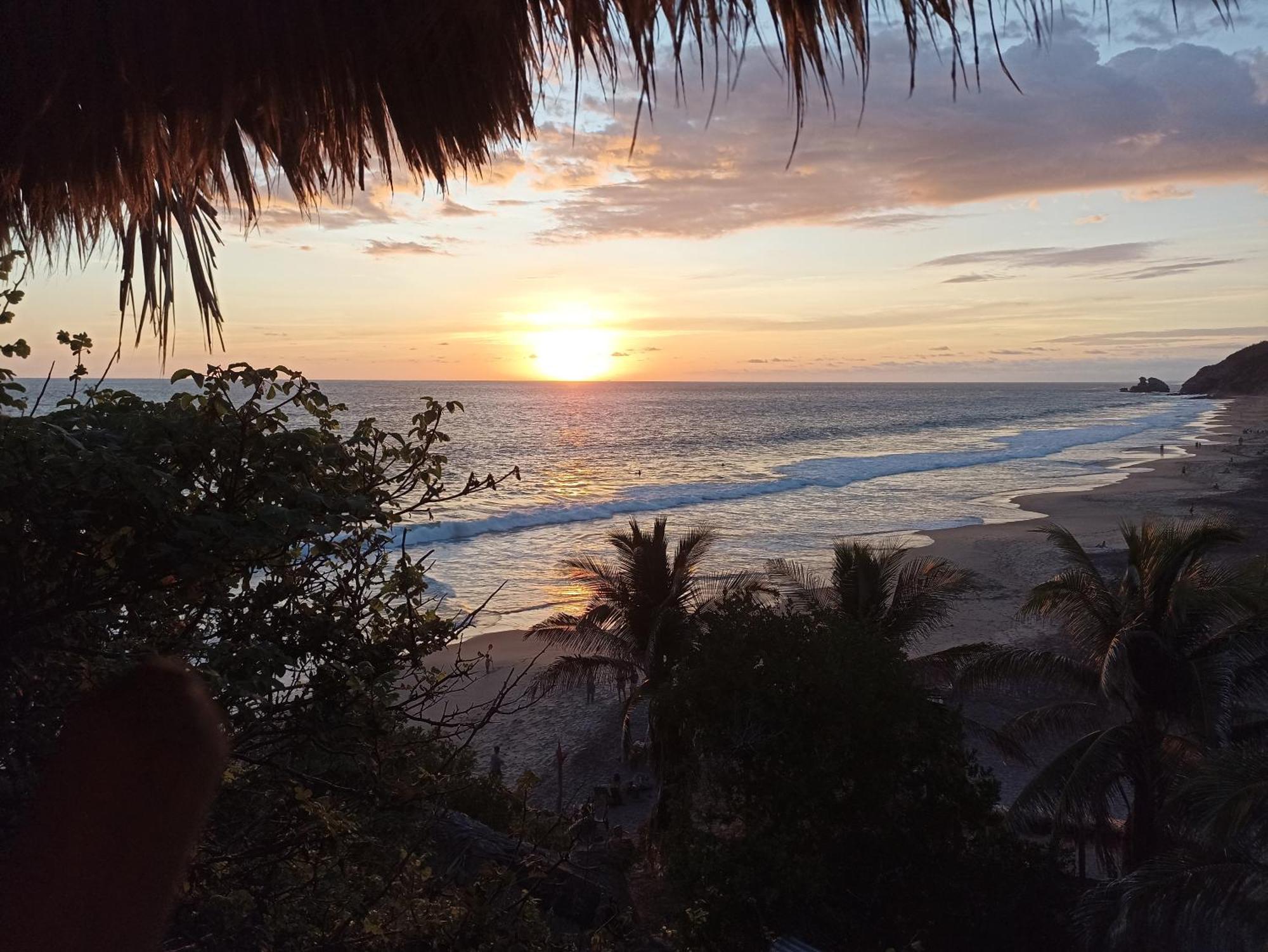 Punta Sur, Frente Al Mar Y El Atardecer Hotel มาซุนเต ภายนอก รูปภาพ