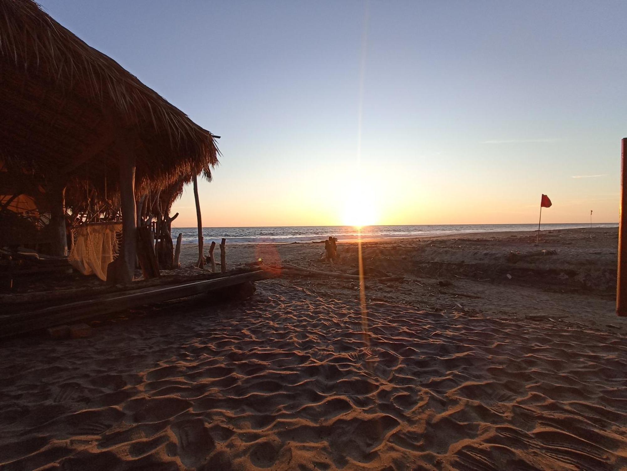 Punta Sur, Frente Al Mar Y El Atardecer Hotel มาซุนเต ภายนอก รูปภาพ